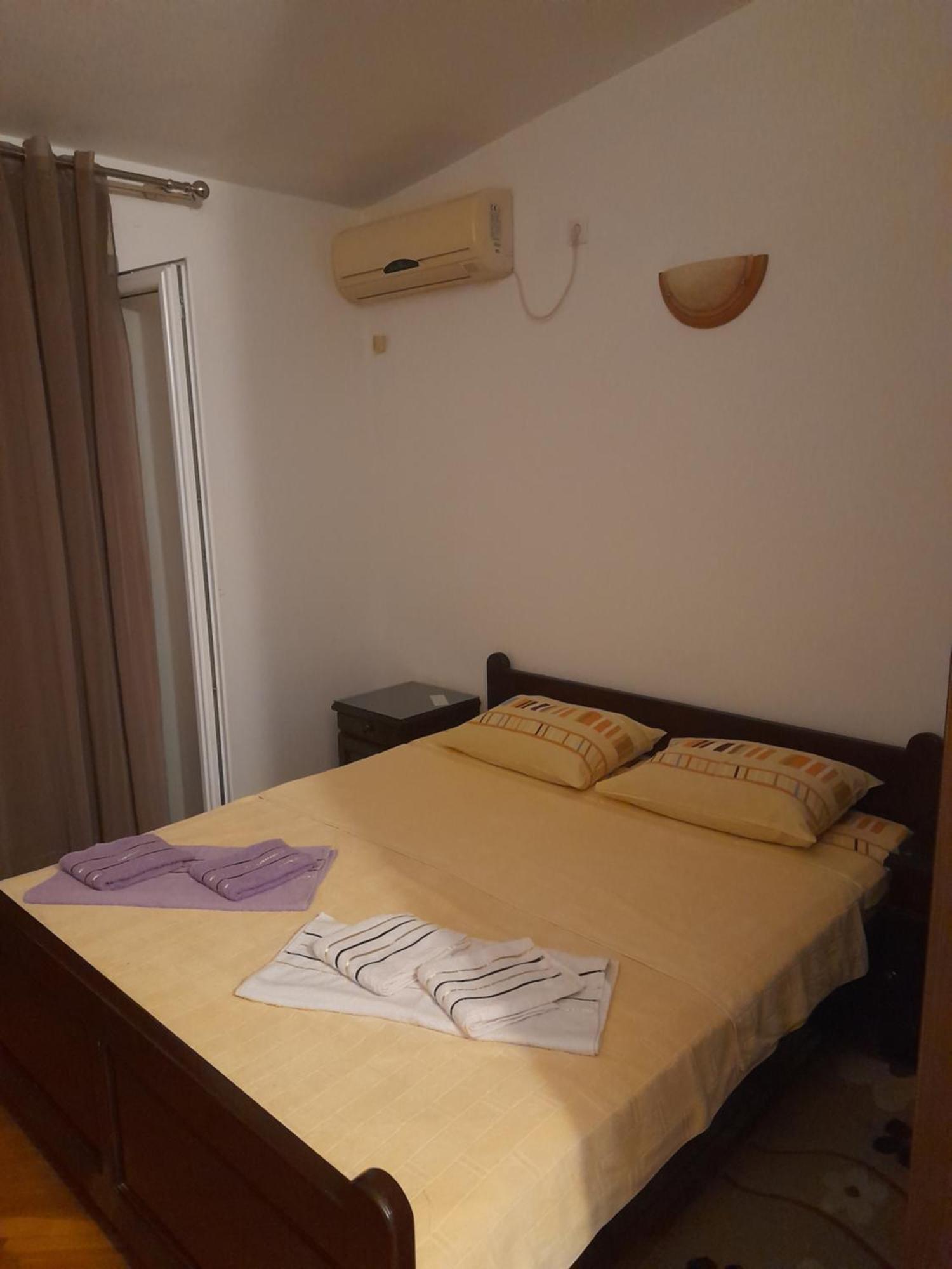 Apartments Kovacevic Petrovac Room photo